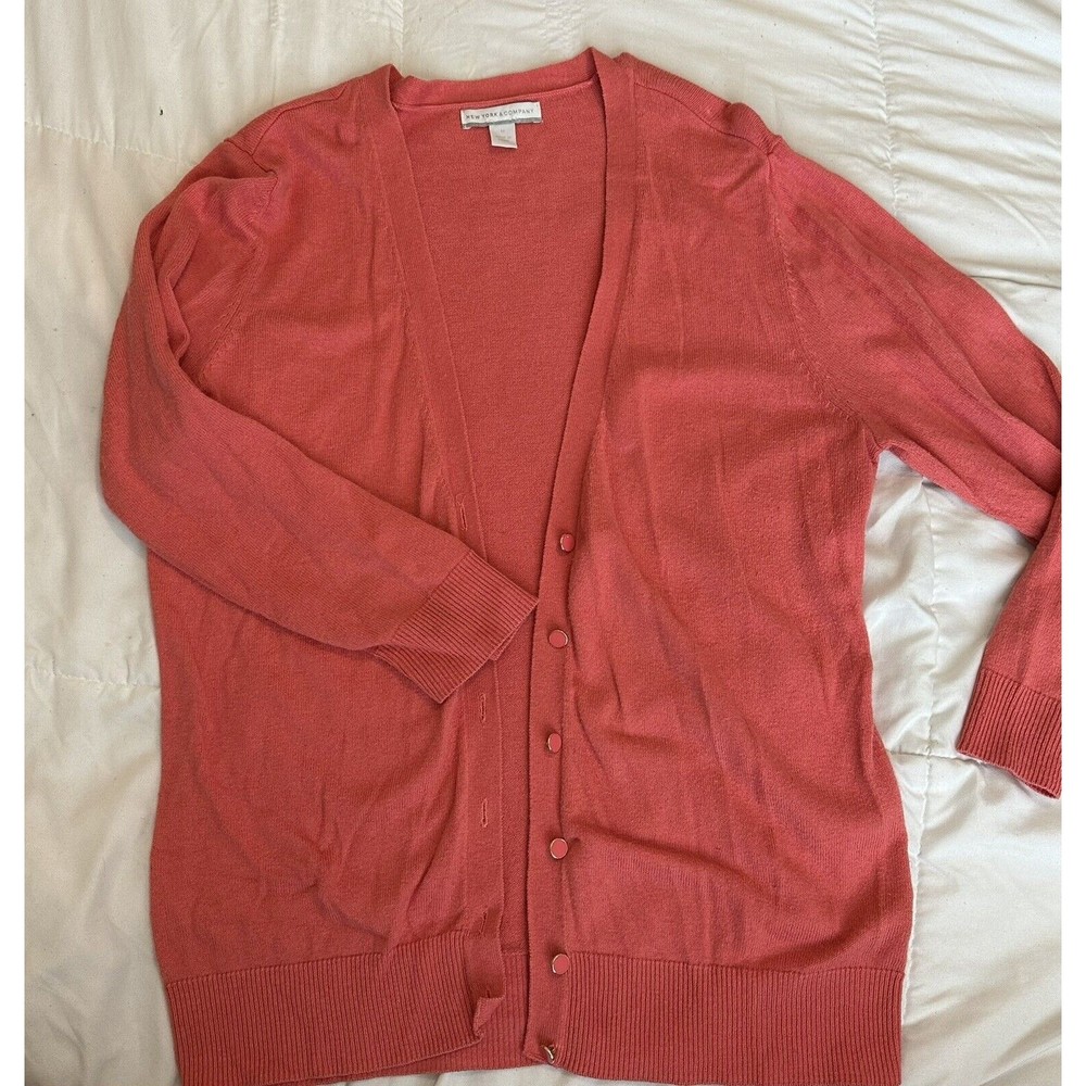 New York & Company Womens Cardigan Sweater M Peach Pink V Neck Workwear